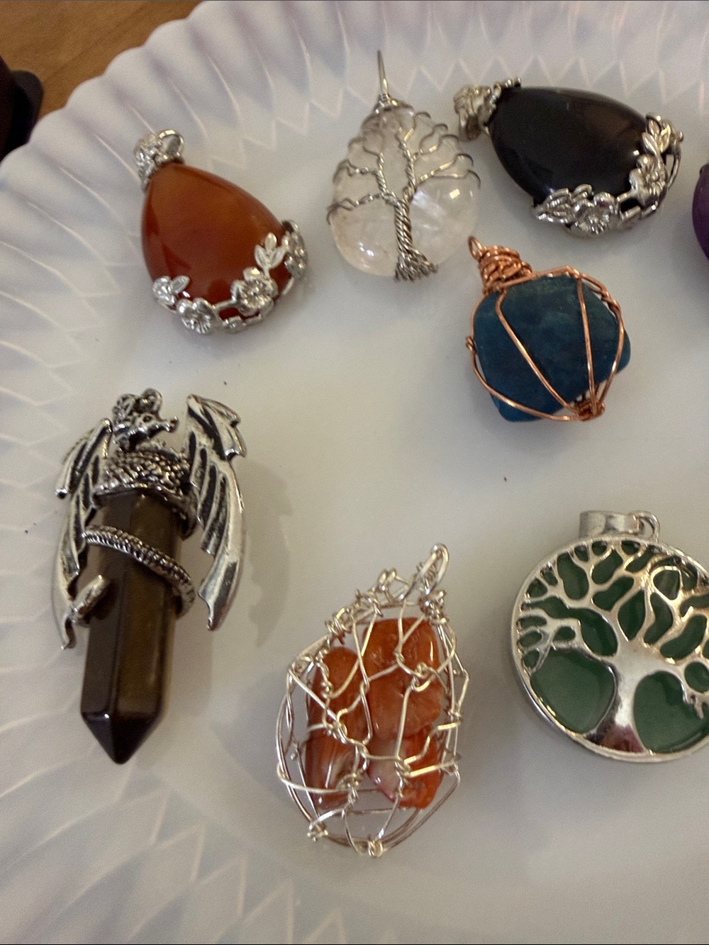 Pendants - Picture 4 of 4